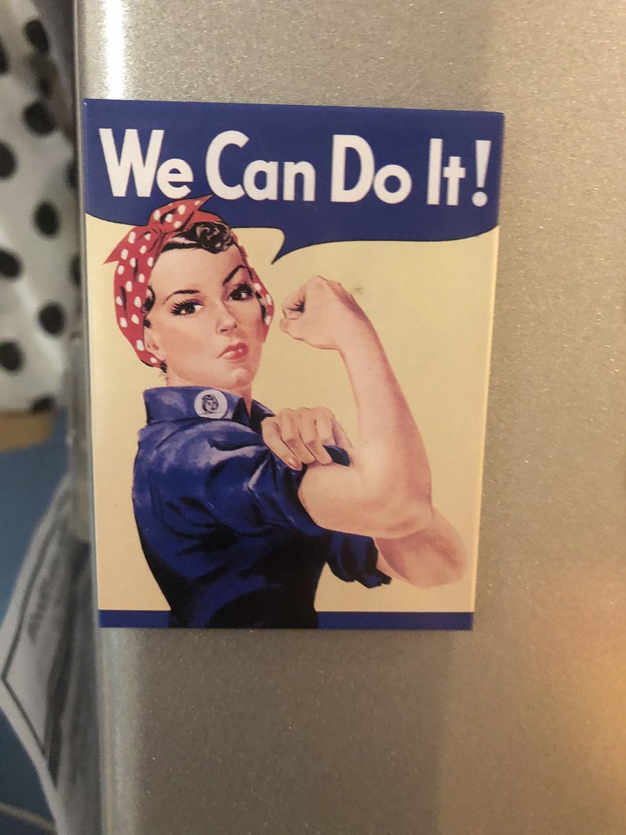 Lisa Robinson tweet media