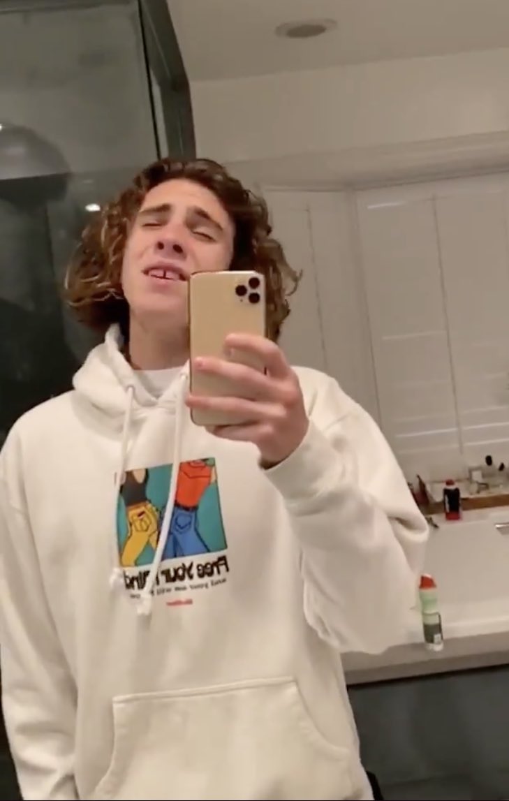 Donald Clarke On Twitter Okay So I Can Safely Say I Haven T Heard Of Him Without Sounding Like One Of Those I M Brilliant Because I Haven T Heard Of Famous People Wankers Https T Co Jryvd8ltib