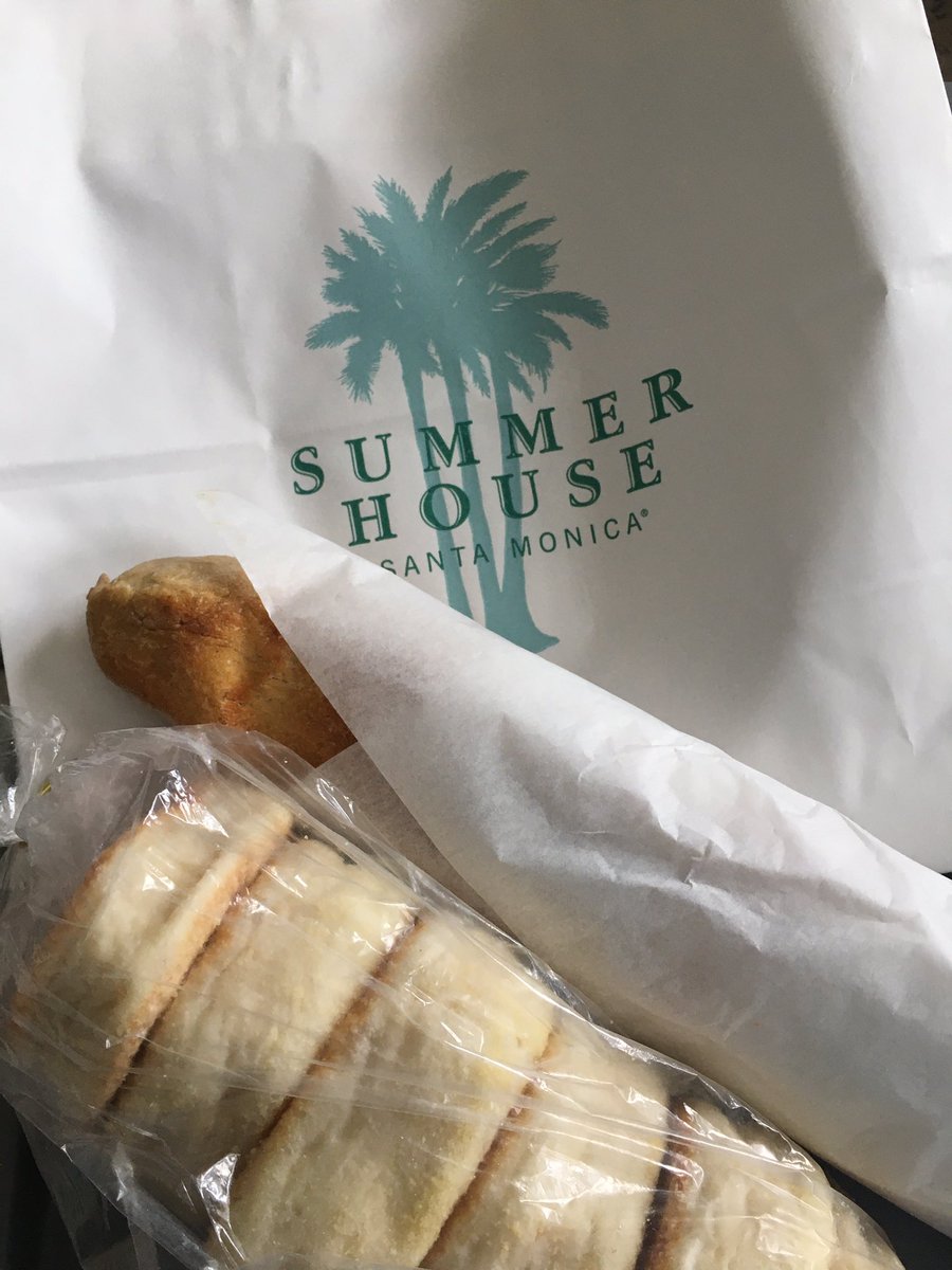 Stopped in the now-market at <a href="/summerhousenb/">Summer House</a> <a href="/pikeandrose/">Pike & Rose</a> - nice selection of items, no crowded grocery stores, and I got a free 🥖!