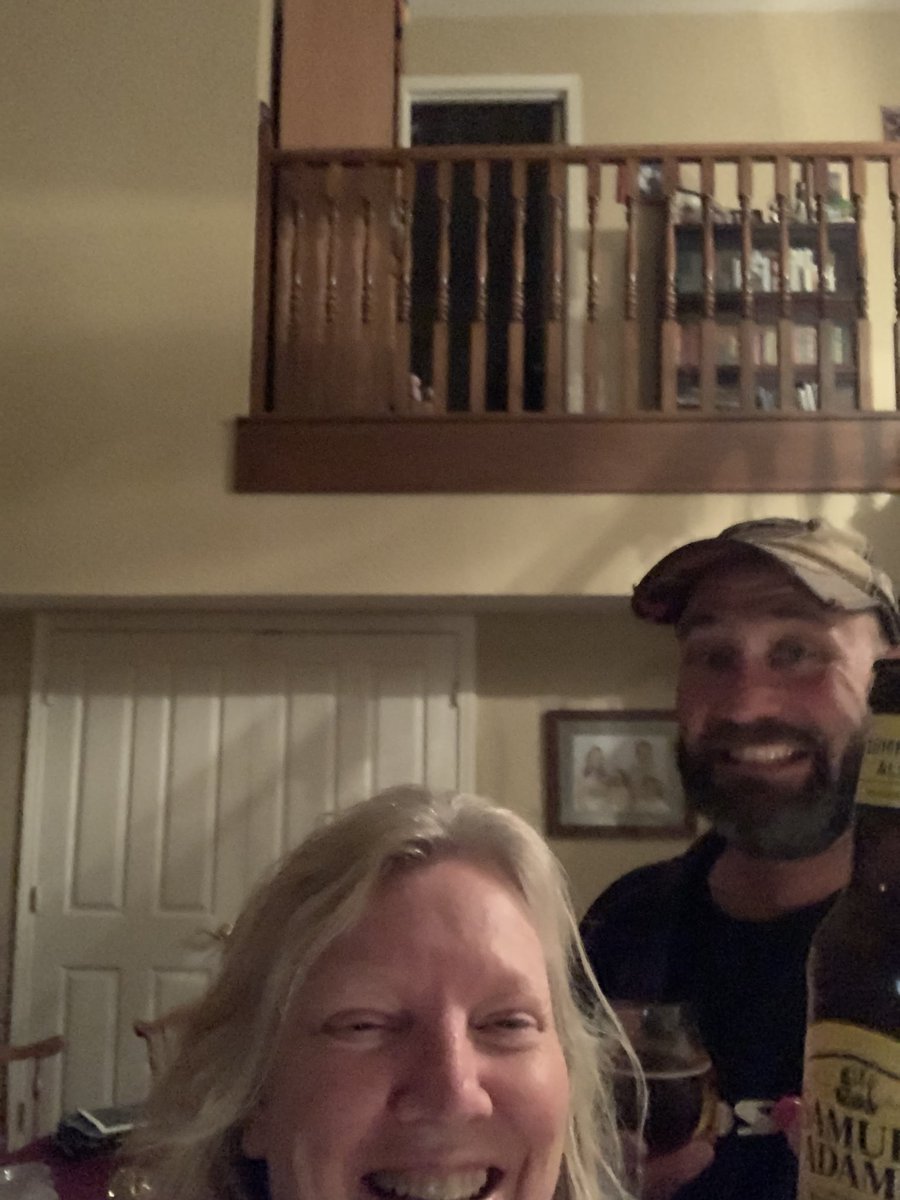 lashestofablash's tweet photo. Liked “Made it to the 2nd stop.  Kinda boring but it has an upstairs.    #quaratinebarcrawl #quarantine2020 #stayhome #gettingthroughittogether #virtualtogetherness #quithoardingtp https://t.co/4glFZhwZt9