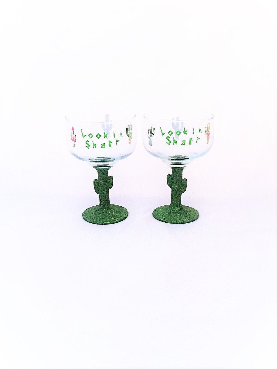 The shop is on sale #helloquarantine #etsysale #discounts #glitterlife #corona #onsale #freeshipping #personalizedgifts #glittergifts #etsy #eastergifts #easterdecor #thursdays #thirstythursdays  #cactus #cactusglasses #selfdistancing #quarantinelife  etsy.me/3d7K6yi