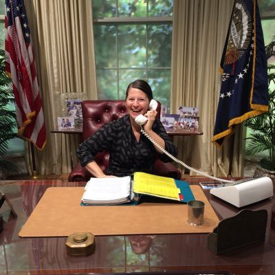 Jennifer Mercieca On Twitter Did I Just Set My Zoom Background To Oval Office Yes Yes I Did