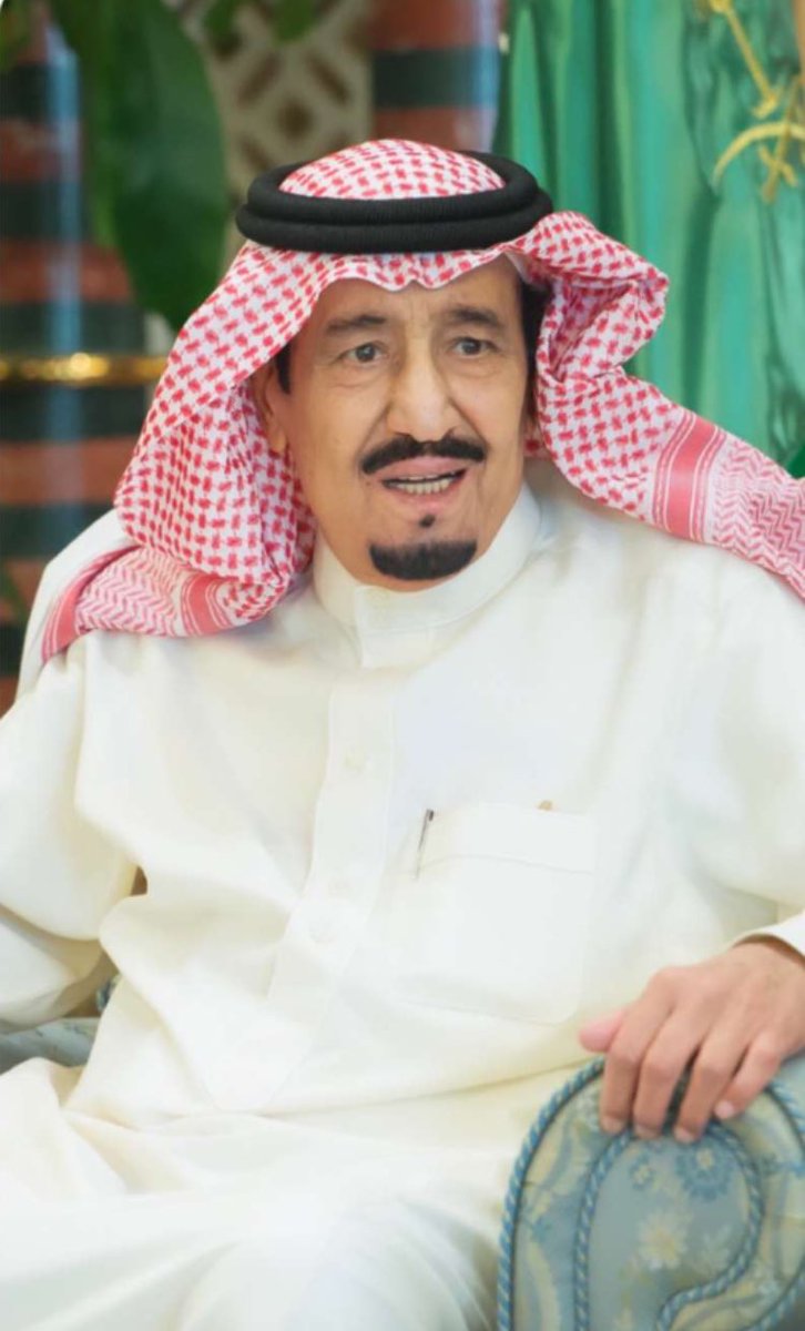 bsmtk_1's tweet photo. مادام قايدنا على الحزم سلمان
حنا  بعون الله   معاه   احتزمنا https://t.co/NOUI9amq9e