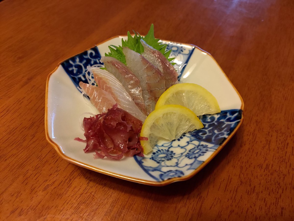 夢海 425魚種食べた人 おはようぎょざいます 朝ご飯です フッコ刺身 イトウ味噌汁 イトウとカツオのはらんぼ焼き 今日は午前中とあるところに行く予定です どう森の発売もあるので楽しい１日になりそうです