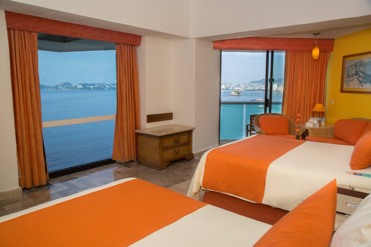 😁Vive una maravillosa experiencia de comodidad y descanso, en cualquiera de nuestras habitaciones.. 😎  #FelizJueves
Reserva aquí: bit.ly/2EswEWx
Llamanos: (744) 484 32 60 Ext. 2072 o 2078 .
Whatsapp: 7443567951
Central de reservas: 800-272 02 13