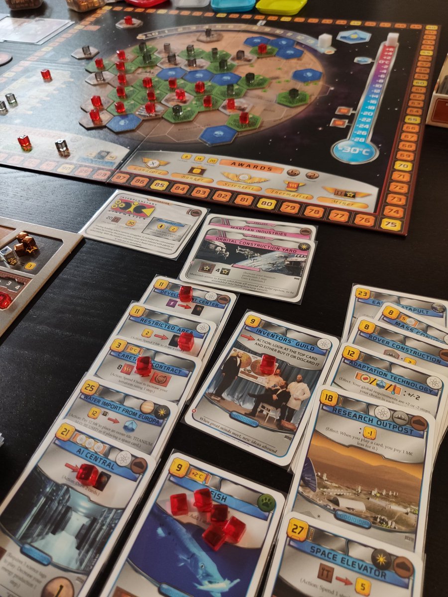 joemorales's tweet photo. O jogo preferido cá de casa e aquele que mais vezes jogamos #terraformingmars #bgg #boardgamegeek #gamenight #temjogo #hobby #jogodetabuleiro #jacobfryxelius https://t.co/GlMs8RLF8s