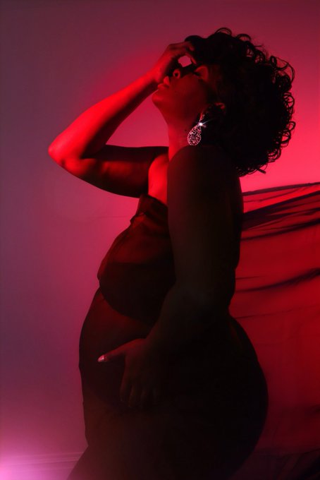 Watch 🔥Haute and Cold🧊's leaked NSFW photo on TwXstars