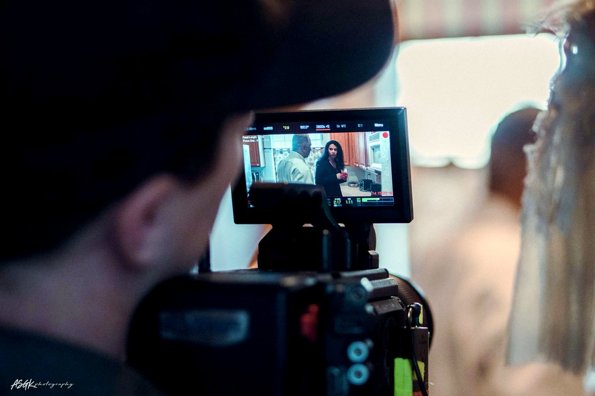 QuantumArcMedia's tweet photo. How about some #bts? Filming on the Red Epic W fueled by Blue Shape batteries. 😏

#quantumarcmedia #digitalcontent #videoproduction #moviemaking #moviemagic #filmmaking #corporateevents #commercial #creative #content #videocontent #contentcreators #studio #camera #filmindustry https://t.co/cYAh4xF4y7