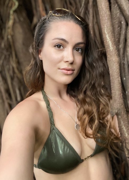#beachvibes #junglebabe https://t.co/CNiyabeKpz<a href="/tag/beachvibes"class="tags">#beachvibes</a><a href="/tag/junglebabe"class="tags">#junglebabe</a>