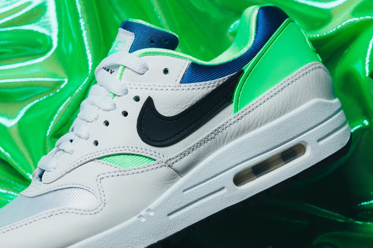 air max 1 scream green