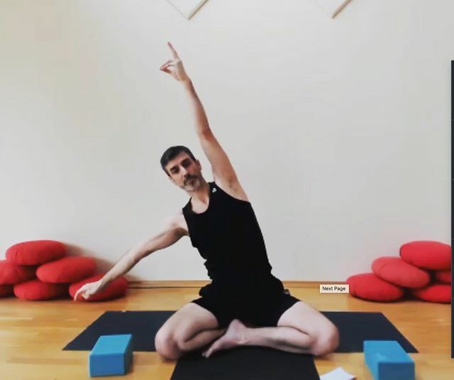 TriangleYogaNC's tweet photo. Free online yoga classes all week @triangleyoganc thorough ZOOM, ID#225254176. Join us! https://t.co/iKpruWfhnM #freeyogaclasses #onlineyoga #onlineyogaclasses #yoga #yogaonline #freeclass #freeclasses #zoom https://t.co/nqdBSEmrIX https://t.co/S652k2eaZt