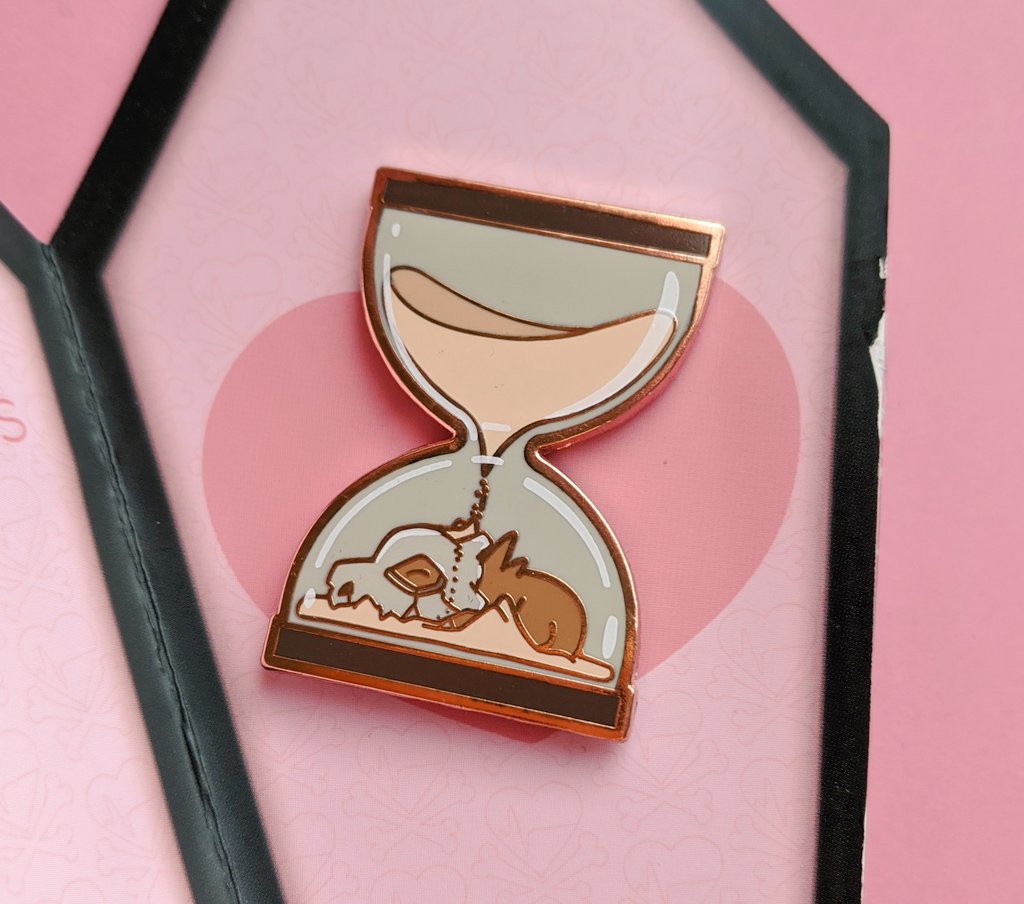deadcuteshop's tweet photo. ⏳ GIVEAWAY TIME ⏳
Win this super sold out Cubone hourglass enamel pin! Just be following me and RT this to enter
Ends Thursday March 26th at 3pm PST https://t.co/sA7tsySLzn