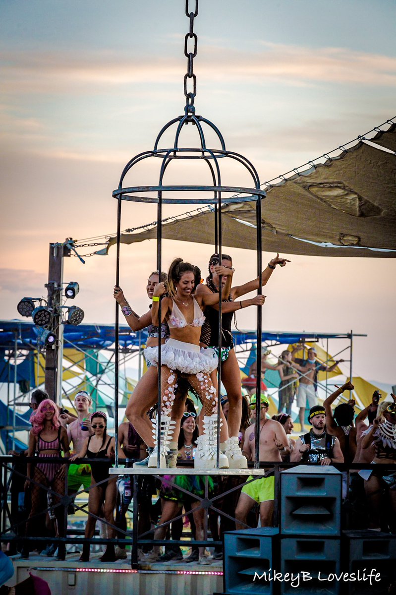 #tbt to better days #DISTRIKT #burningman2019 #burningman🔥