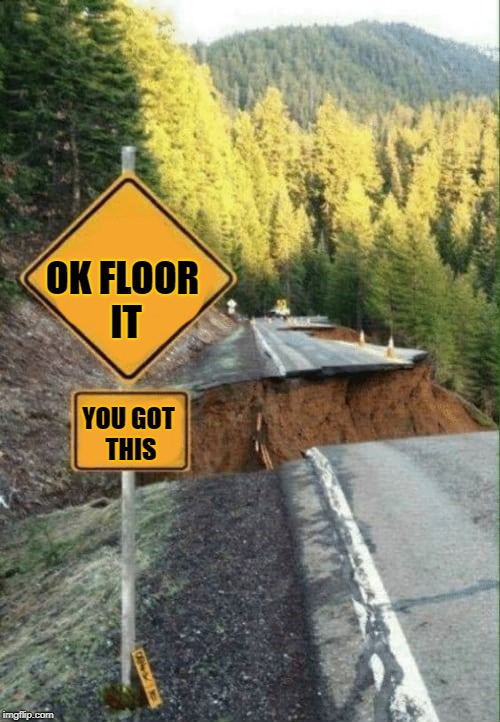 DanielAshley13's tweet photo. #TweetAnythingButTP A funny road sign https://t.co/GSFIHrexmq