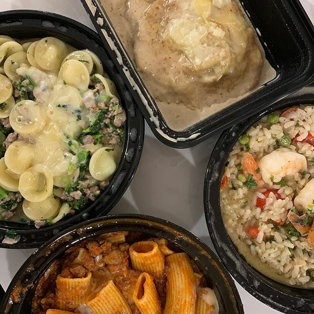 d_grubs's tweet photo. Take out tonight from @davincibistro was just what I needed after a long day inside with the kiddos. Bonus, if you pick up your order, you get 15% off. The short rib raviolis were outstanding! Also pictures: bolognese, orecchiette with Italian sausage an… https://t.co/pr5y8s2N9b https://t.co/n8dAXjigjH