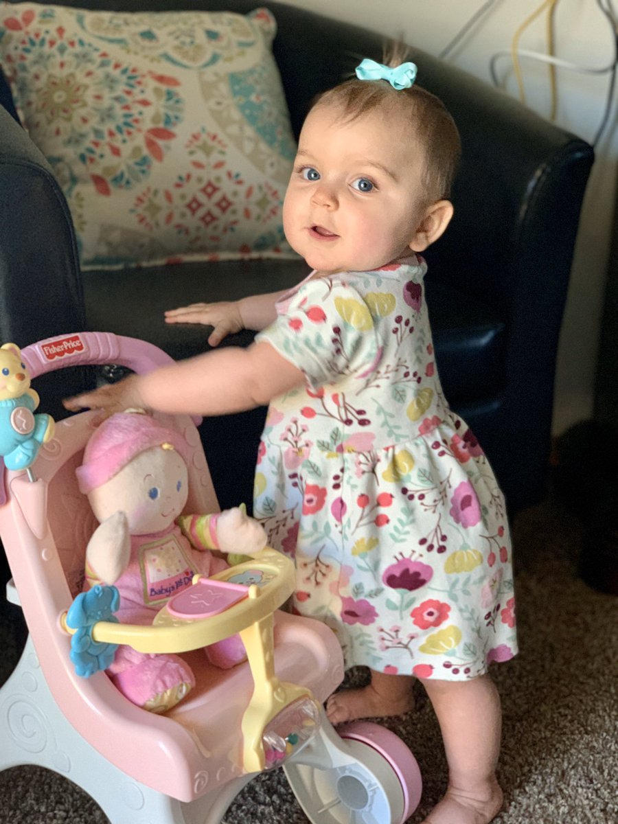 AlannaBorrelli's tweet image. Newborn // Now