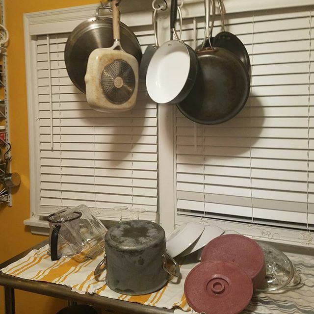 gracegrownmama's tweet photo. #172mealsserved from this kitchen since social-distancing. (Not that I'm counting or anything.) Tonight, this was the main course:  https://t.co/rHKFzQFHEh https://t.co/ZkBa1nmdGB https://t.co/4KeHkZYlpt