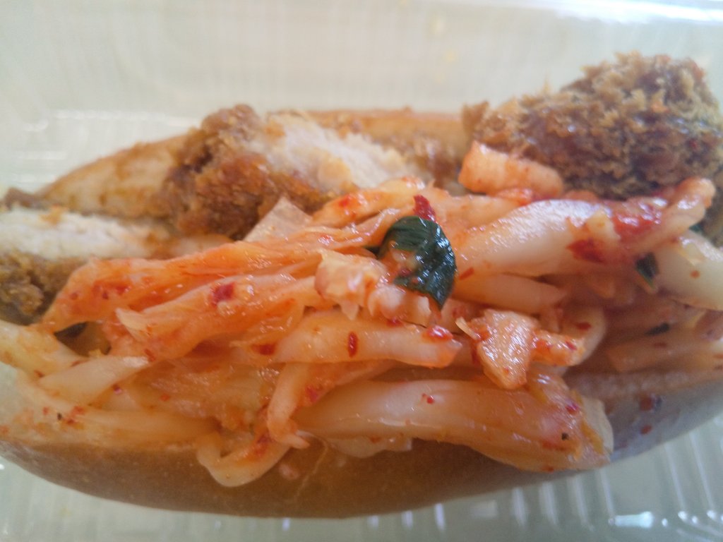 スーパーみどり惣菜部 祝翔んで埼玉 Al Twitter 春日部自家製キムチsanの白菜キムチで イベリコ豚キムチパン キムチの美味しさ かすかべプラスワン 悪魔のパン デビルパン デビルパーン T Co J9dsgt7yl4 Twitter