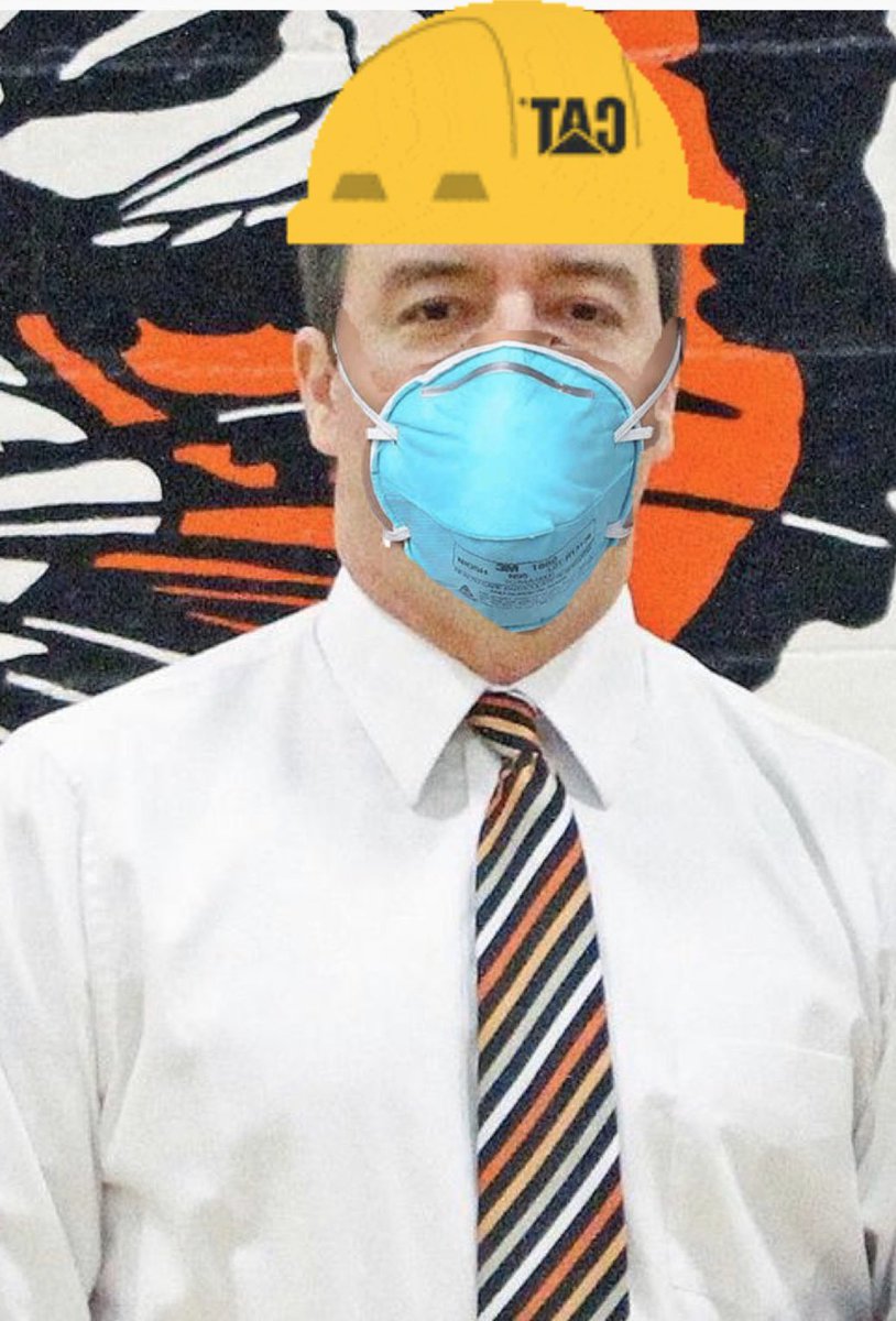 BehindNation's tweet image. Darrell told da Amish fella Jedidiah dat if he’s gonna have wood carvin team practice Sunday,dat he better be follow’n da LIC Commanders warning&amp;amp;require’n a mask&amp;amp;hard hat too!After all,1pm ta 6pm is an awfully long practice for dem boys out der have’n da time of der life!