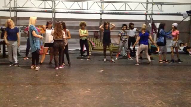 Isolation has got me craving to dance and move my body so badly. I’m going to post dance videos, covers and live vocal sessions, a bedroom boiler room dj set, write lots of music, work on my screenplay, conceptualise all the music videos I want to shoot,… ift.tt/33EC8sk