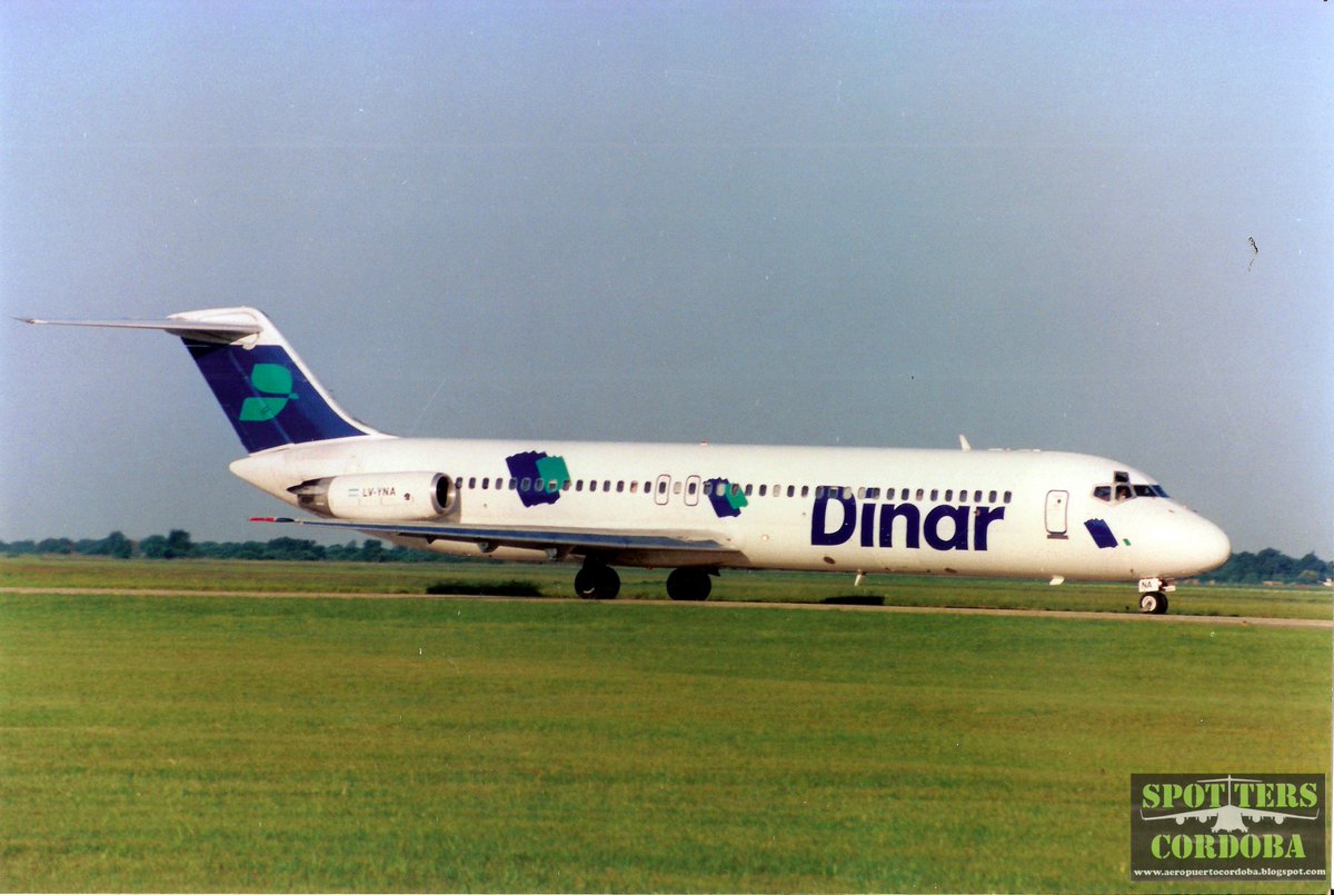 SpottersCordoba's tweet photo. Retro COR: En esta primera noche de cuarentena, recordamos un poquito a la extrañada DINAR Lineas Aéreas. https://t.co/CM3EwJB431