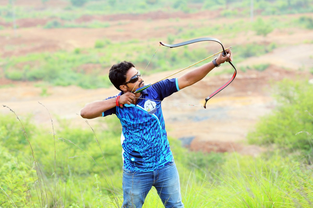 ArcheryVijaya's tweet photo. Archery is a feeling you can’t explain
#vardiudaykumar
#vijayasarcheryacademy
#indianarchery
#Traditionalarchery #Kadapaarchery #Bangalorearchery #Vijayaarchery
#archeryacademy #summercamp #archeryindia
#Andhrapradesharchery #aparchery #indiantraditionalarchery
#worldarchery https://t.co/fIyBlPByfn