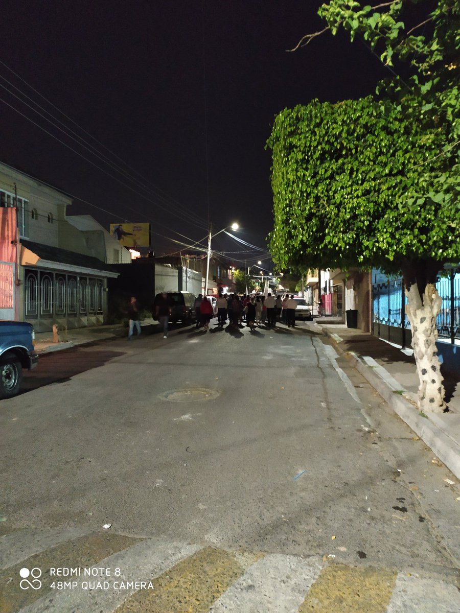 Edmadu12's tweet photo. @Pontifex_es buen día mi estimado, dónde puedo reportar a un sacerdote de Guadalajara Jalisco, México acaba de pasar por mi casa con el santísimo y provocando que se junten para misa. https://t.co/ajPHaXsgYa