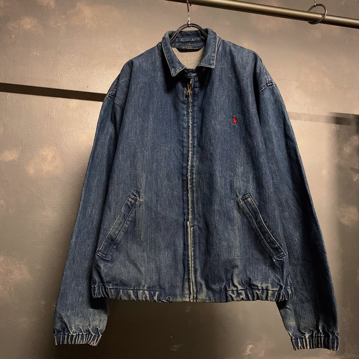 ___SOULS___'s tweet photo. open◎

13:00 〜 21:00

#SOULS #SOULSusedclothing #usedclothing #selectshop #古着屋SOULS #古着 #古着屋 #堀江 #堀江古着屋 #アメ村 #アメ村古着屋 #大阪古着屋 #ブランド古着 #デザイン古着 #vintage #antique #ヴィ���テージ #ビンテージ #fashion #streetfashion #90s #90sfashion #70s https://t.co/Mb2oQ6X3ME