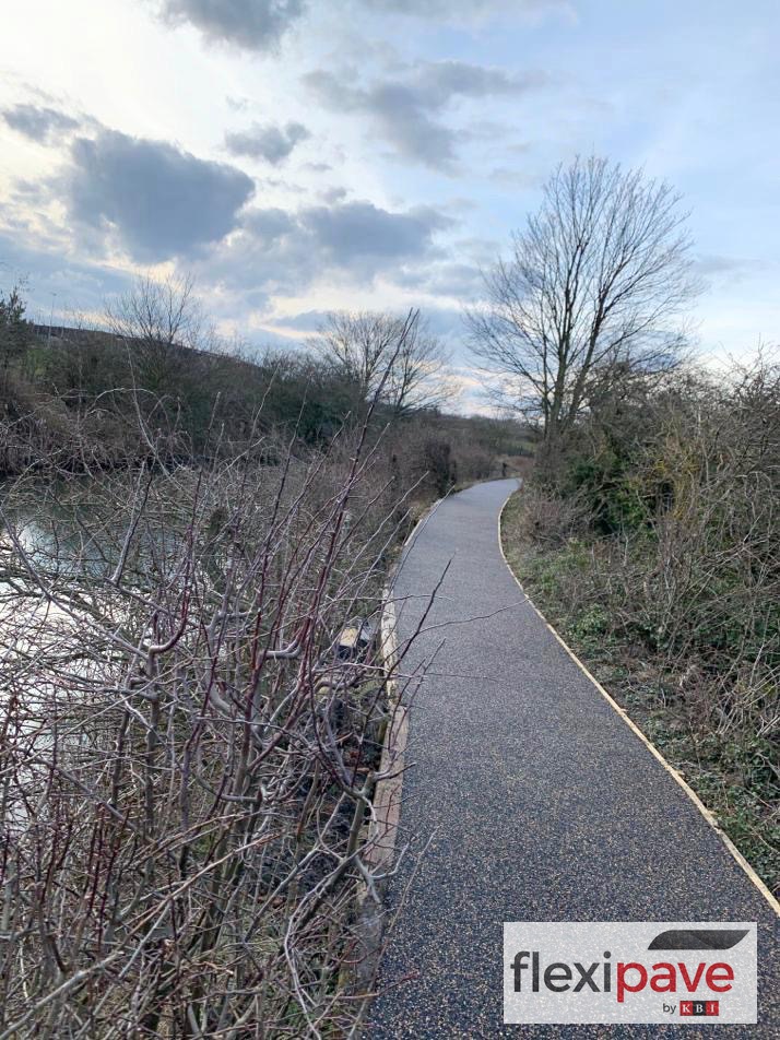Flexipave's tweet photo. If you are able to, take yourself out on a walk for some fresh air on the @TPT_National , over 300 miles of trail across the North of England!
Let us know if you spot any of our #Flexipave or #Flexistone! https://t.co/FFcbp6Qy78