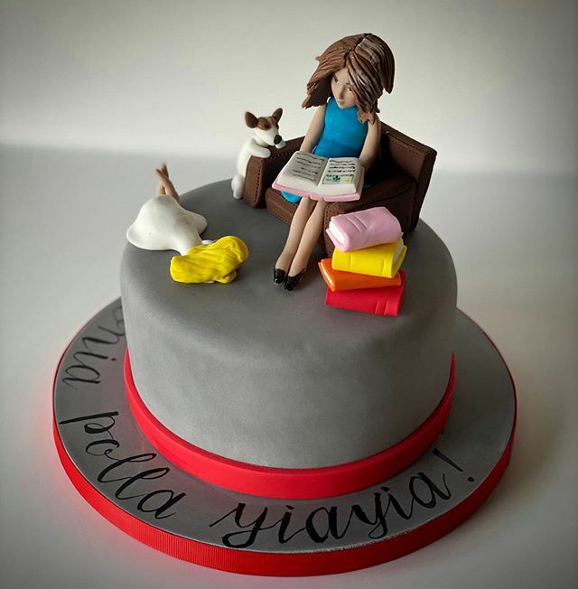 👵👵👵...#cake #cakedecorating #maniadelou #jarbysweetmates #birthdaycake