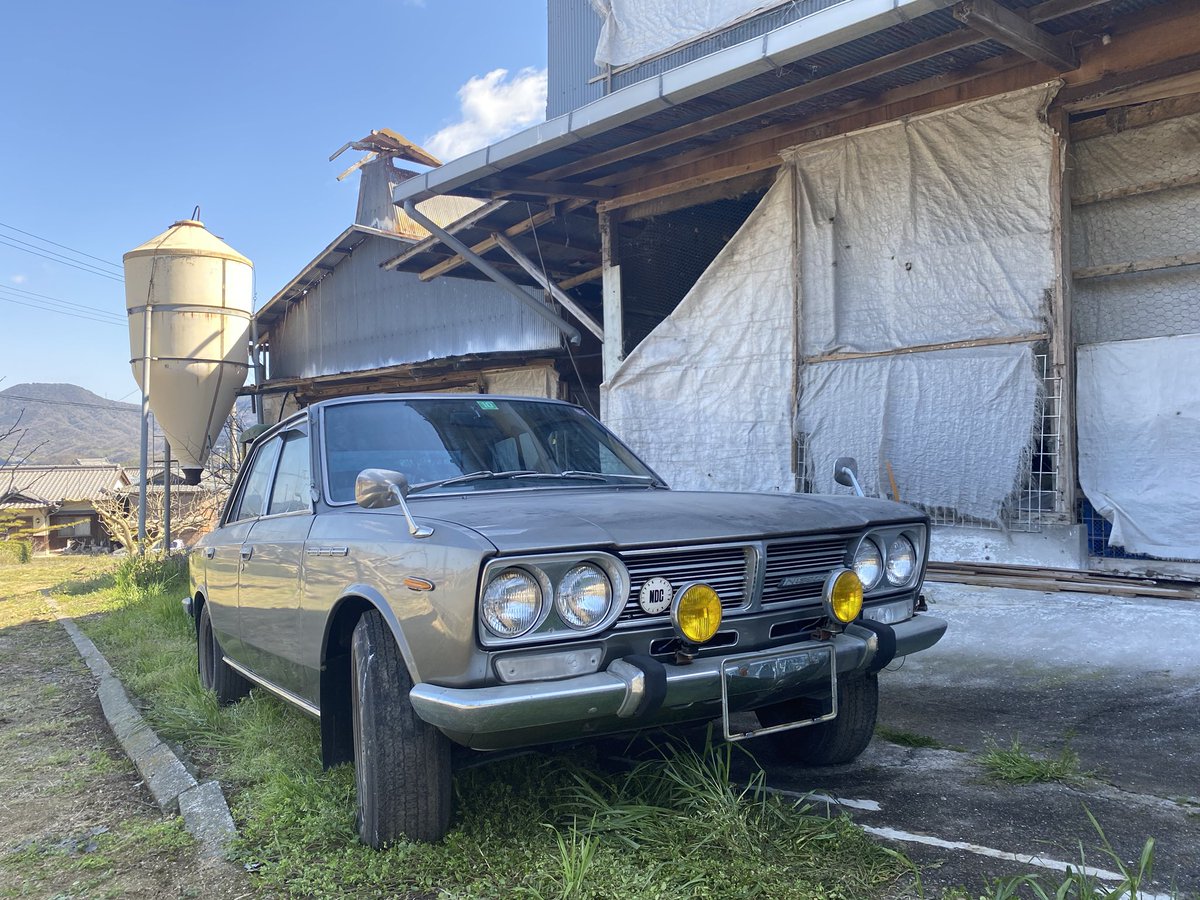 Hashtag C30ローレル Na Twitteru