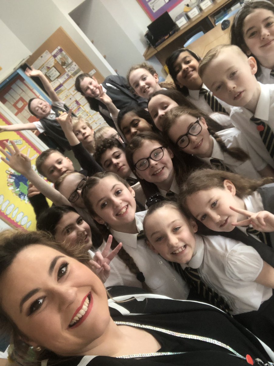 It’s not goodbye ... it’s see you soon ❤️ primary 5 sending everyone lots of love! Keep smiling 🙏🏼