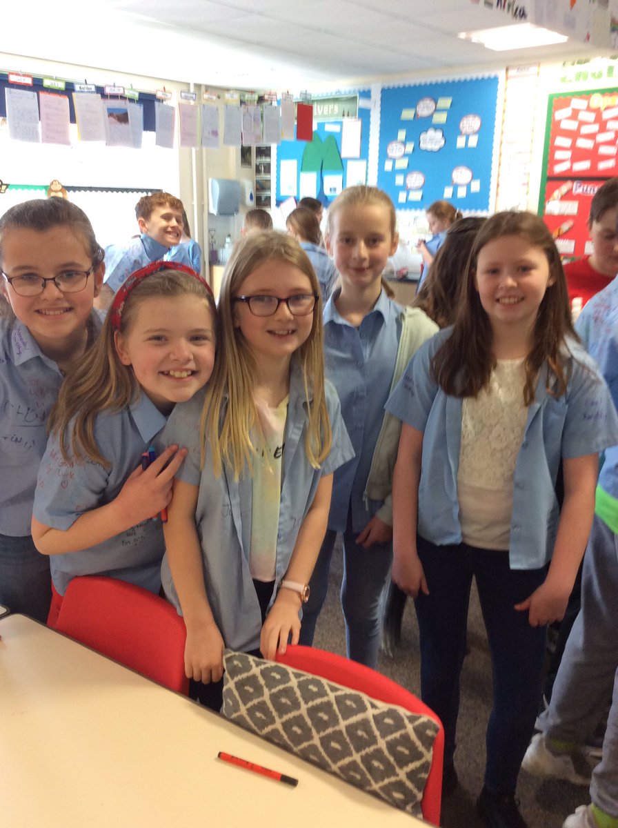 StBernadettesrc's tweet photo. Year 6 are in full swing on their ‘last’ day! #happytimes #fun #year6 https://t.co/snhvITodmX