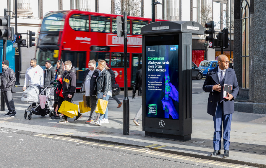 MelanieCCUK's tweet photo. Over the past week #OOH has continued to provide a trusted media source at difficult times, and we're committed to remaining not just a Platform for Brands, but a Platform for Good. Stay safe everyone! #DOOH https://t.co/sXgH3FCdVM