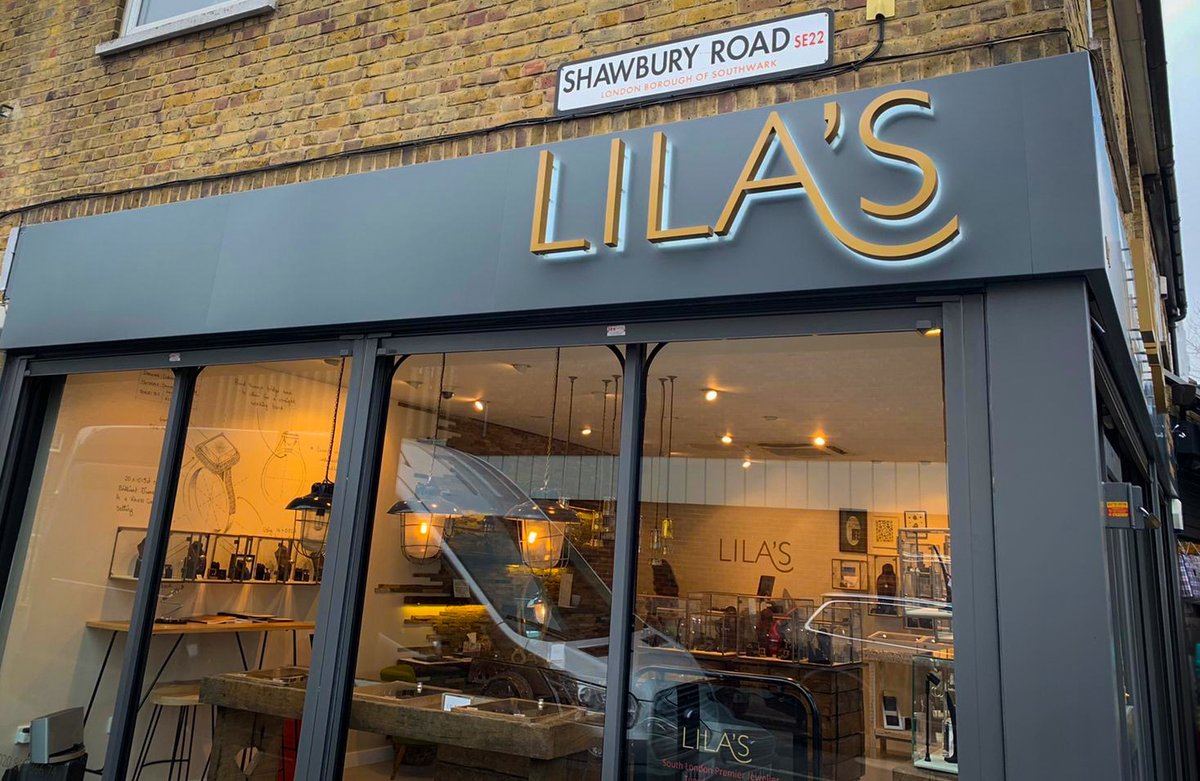 pjsigns's tweet photo. Installed this week in London for @LilasJewels - aluminium fascias with built up halo lit gold lettering. Hats off to our installers for keeping calm and carrying on, albeit with lots of new procedures in place!
#keepcalmandcarryon #openforbusiness #London https://t.co/n00xIVu1Ph