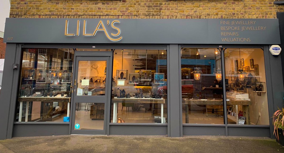 pjsigns's tweet photo. Installed this week in London for @LilasJewels - aluminium fascias with built up halo lit gold lettering. Hats off to our installers for keeping calm and carrying on, albeit with lots of new procedures in place!
#keepcalmandcarryon #openforbusiness #London https://t.co/n00xIVu1Ph