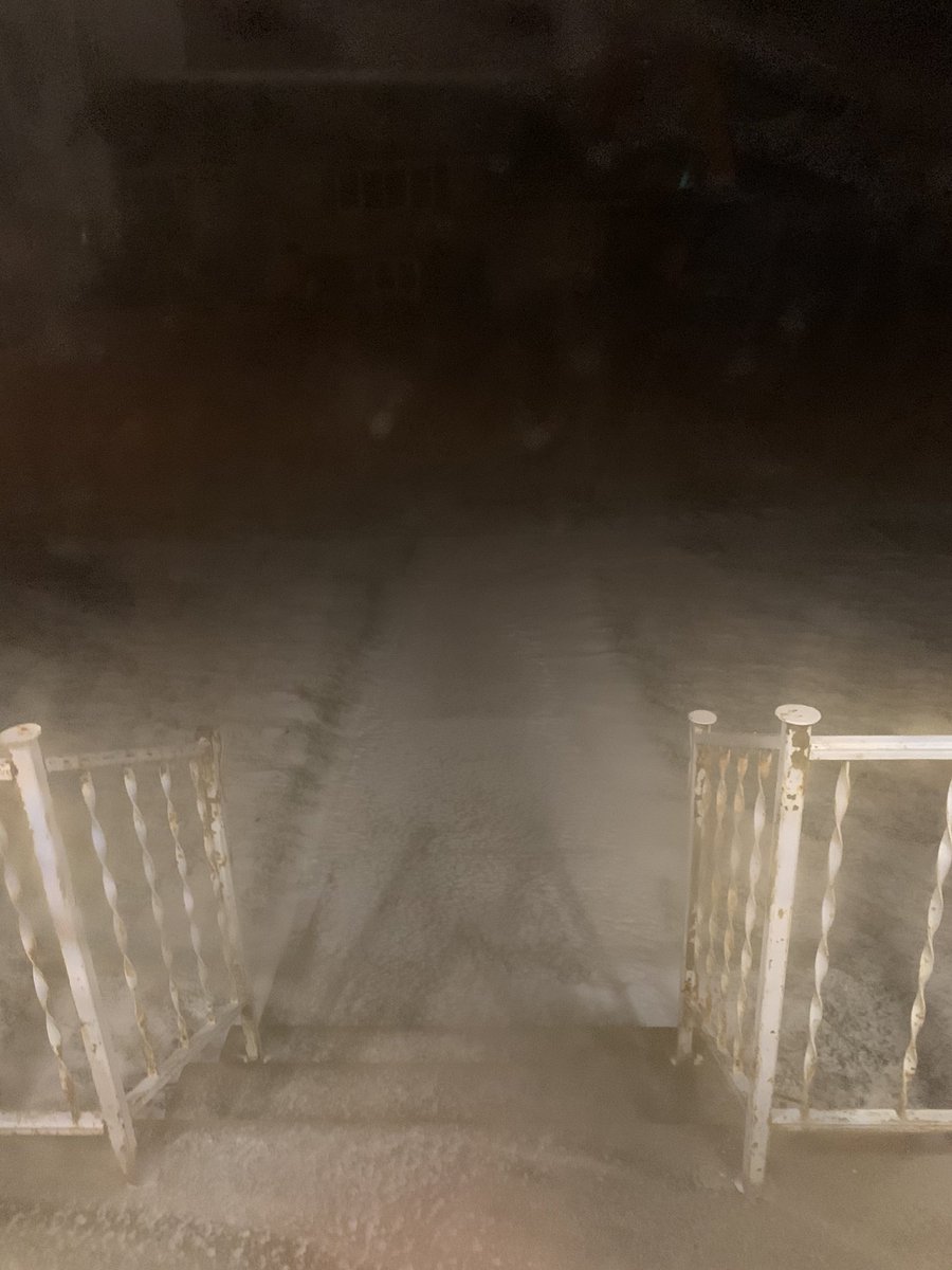 iansullivan5's tweet photo. @mschnellWOWT @NWSOmaha @RustyLord some snow at at my house 12th street and 40th ave #snow #spring #TMNT36 🐢🐢🐢🐢#extendedspringbreak #board #windy #Wii https://t.co/VHqM3U84aG