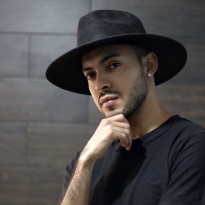 HumberAlarcon's tweet photo. #NuevaFotoDePerfil https://t.co/scX8sKJDiF