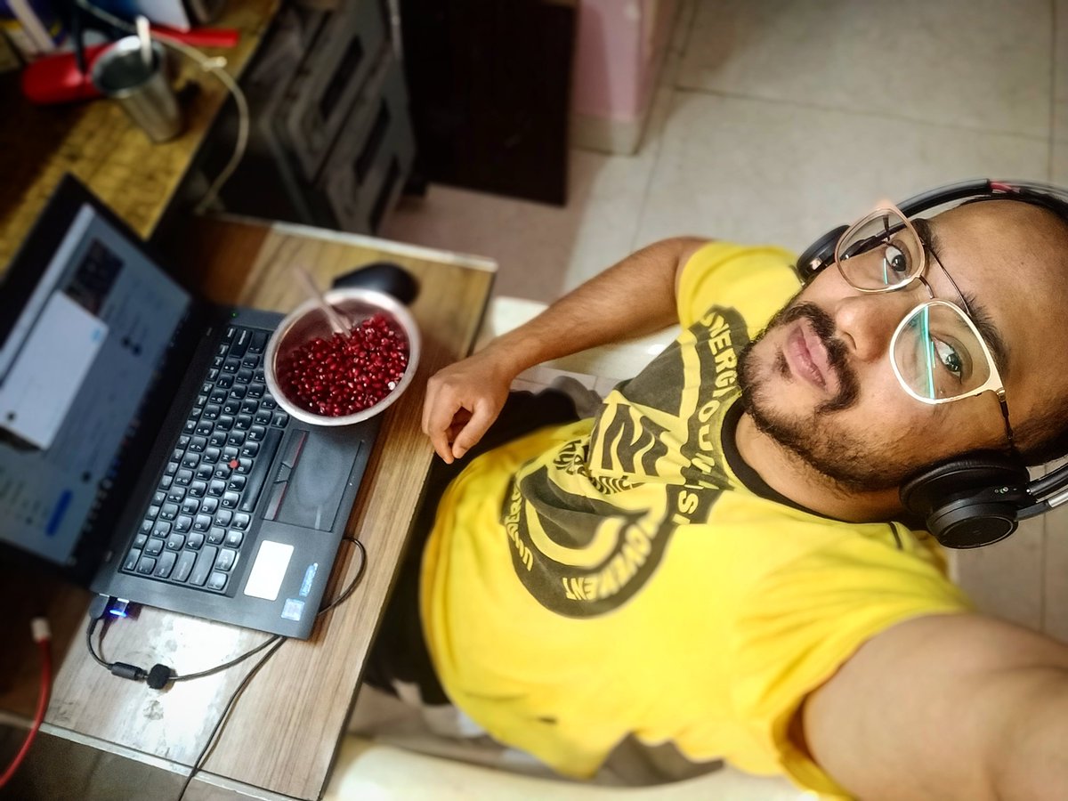 sha66640's tweet photo. Not Sitting and Worrying, Instead-
Healthy Feasting &amp; Working!

#makeSAPAribaIDCAwesome; #ConstructiveWFH; #MyPandemicSurvivalPlan; #SAP https://t.co/c5DNXpswQz