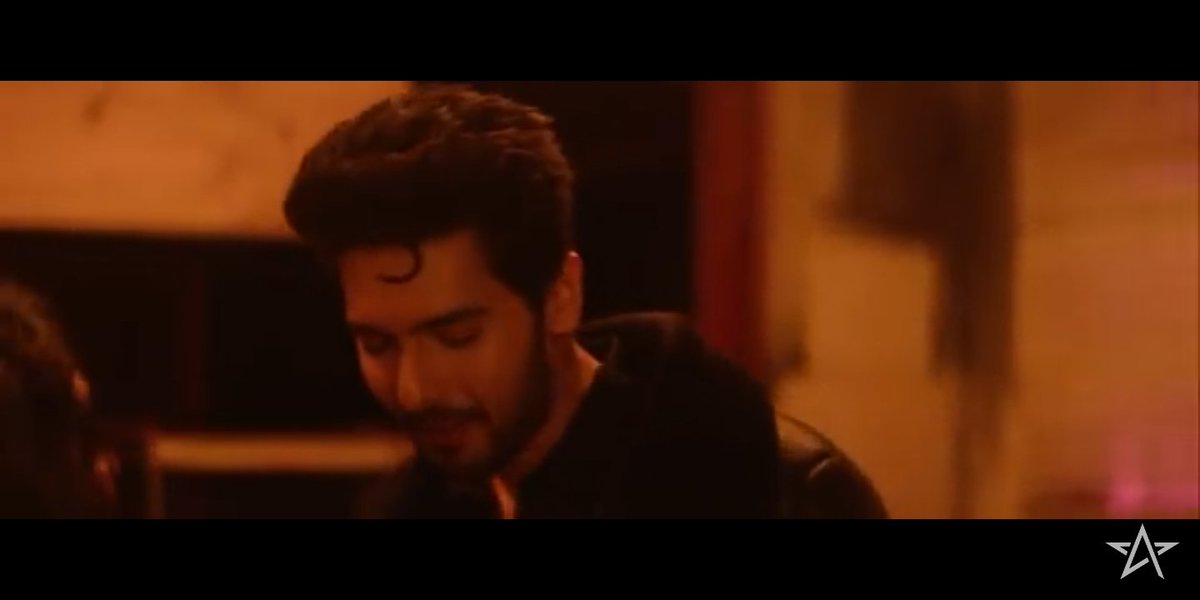 RiyaTripathi22's tweet image. Guess I m under your control 
And I can&apos;t take it any more ❤
#CantControl
Superb song, just loving it.  
Each and every expression of @ArmaanMalik22 is just awesome