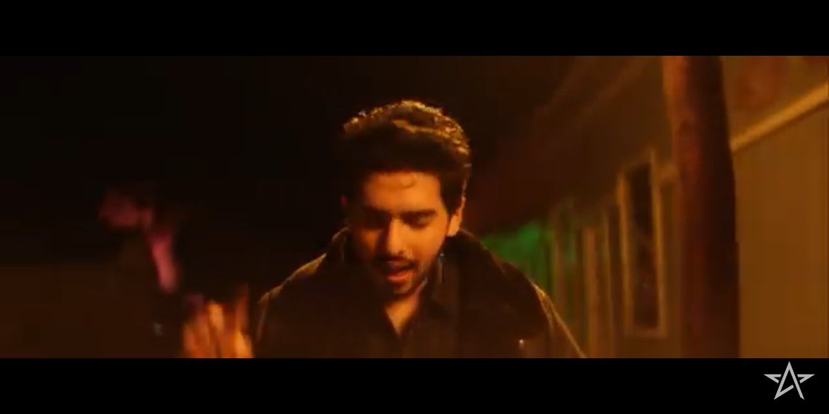 RiyaTripathi22's tweet image. Guess I m under your control 
And I can&apos;t take it any more ❤
#CantControl
Superb song, just loving it.  
Each and every expression of @ArmaanMalik22 is just awesome