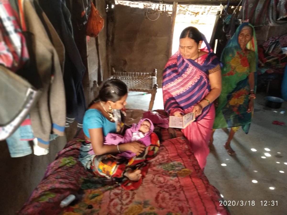 mpwcdnnm's tweet photo. Field workers in Barwani counsel lactating mothers on exclusive breastfeeding and complementary feeding #SuposhitMP
#PoshanPakhwada2020
#PoshanAbhiyaan

@BarwaniWcd @CollectrBarwani @NITIAayog @MinistryWCD @smritiirani @POSHAN_Official @SPreraks @tini_tatatrusts @tatatrusts https://t.co/OIpqAXfDFn