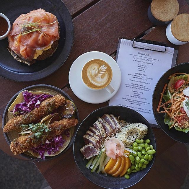 A GREAT IDEA! sometimes the best way to feel better is to take the focus off yourself and help someone else 😃 if you buy a meal at @thelookout_cafe tomorrow they will donate $4 to @thewaysidechapel which is what it costs them to supply a healthy, who… ift.tt/3dpCXtw