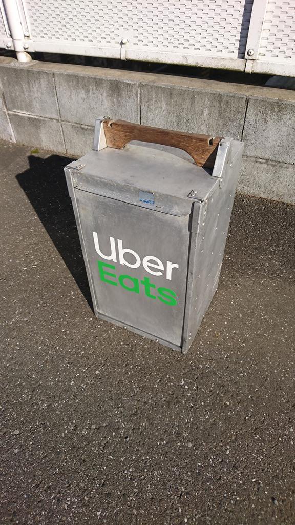 myオカモチを今風にカスタマイズしたらなんかかっこよくなった。

#出前 #オカモチスタイル