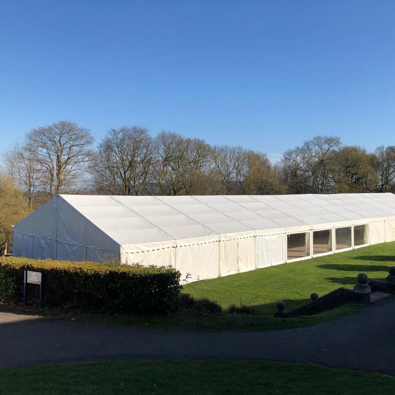 OneSixEvents's tweet photo. All year round ❄️🌡️☀️This beautiful day dropped to ZERO DEGREES in the evening but our trusty marquee did it's job and kept all the guests toasty inside! We had heaters to circulate the warm air, sturdy doors for assess and built the Loos inside #christmasparty #winterwedding https://t.co/Z3kQQbc1qq