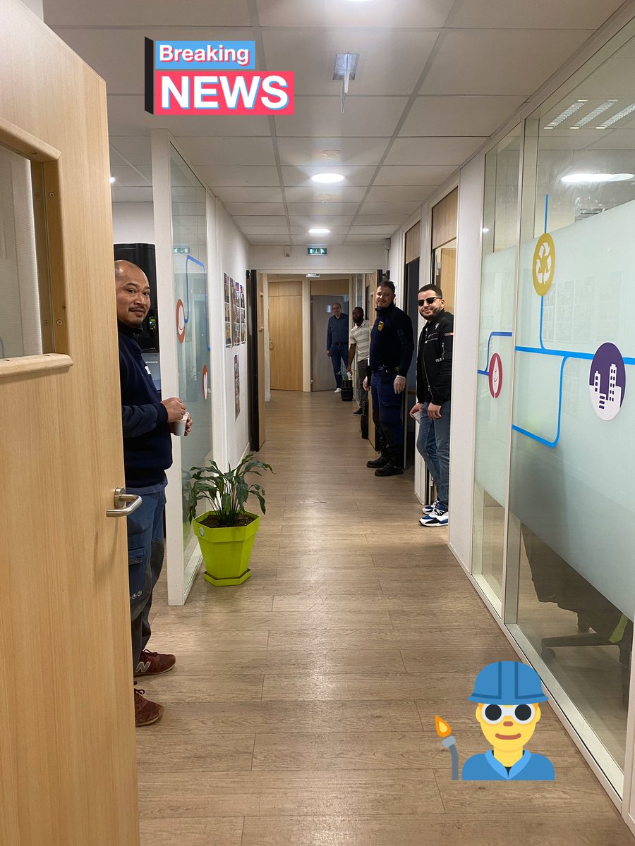 MassatCaroline's tweet photo. Merci à tous mes collègues🙏🏻 @Grdf @DRIDF #Dieme qui respectent les gestes de prévention. 
✅Chacun son bureau, « quand je prends soin de toi, je prends soin de moi »✅ 
#Solidarité #cohesion @WLGaz #prevention #Prev2S https://t.co/e9CWehGn8O