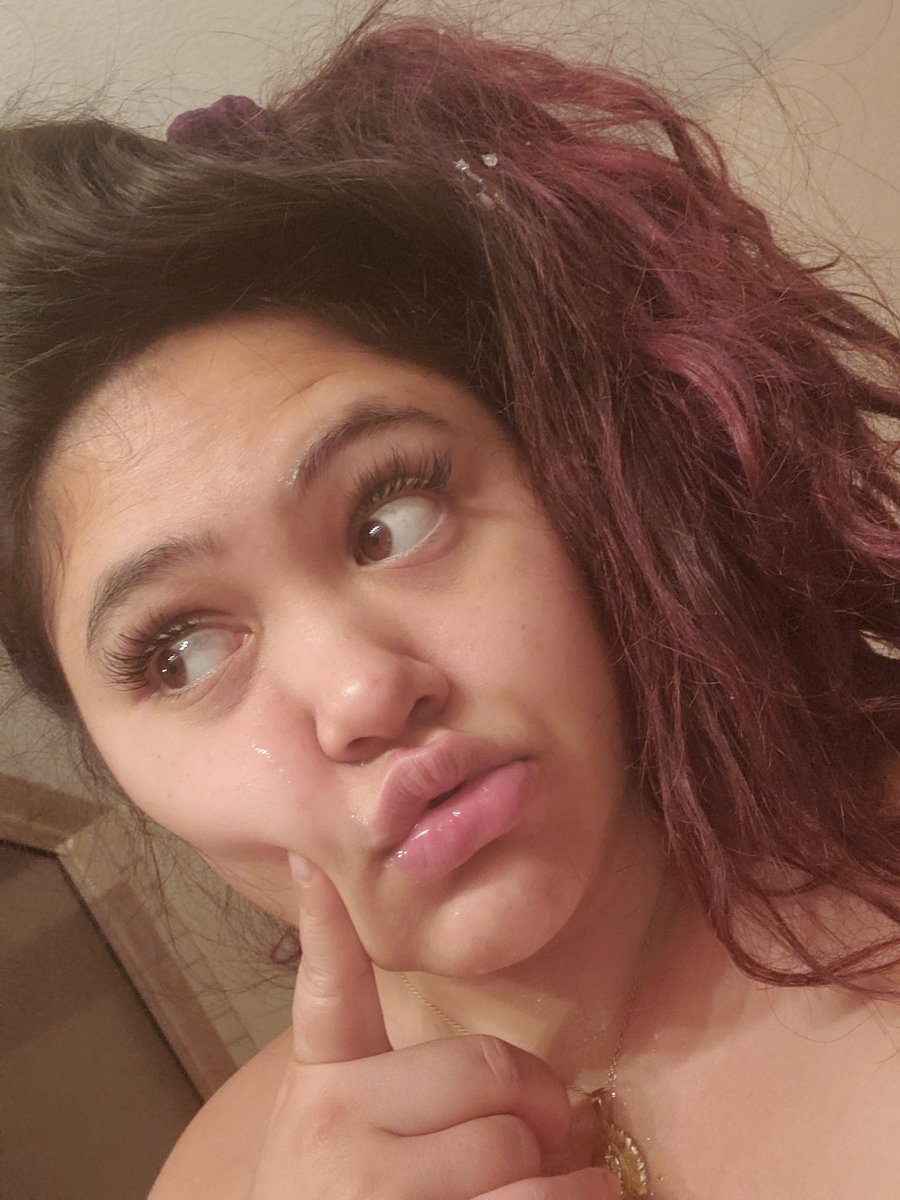 My man just busted a Hot load all over my face after a lovely road of face fucking. It was super messy. Are you subscribed to my onlyfans? I'll be posting it there this weekend ☺️😏

bit.ly/Onlyfans-Jasmi…