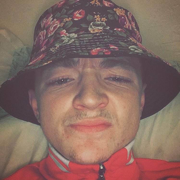 JoshClark88's tweet photo. #NewProfilePic https://t.co/Sbs6neO9TR