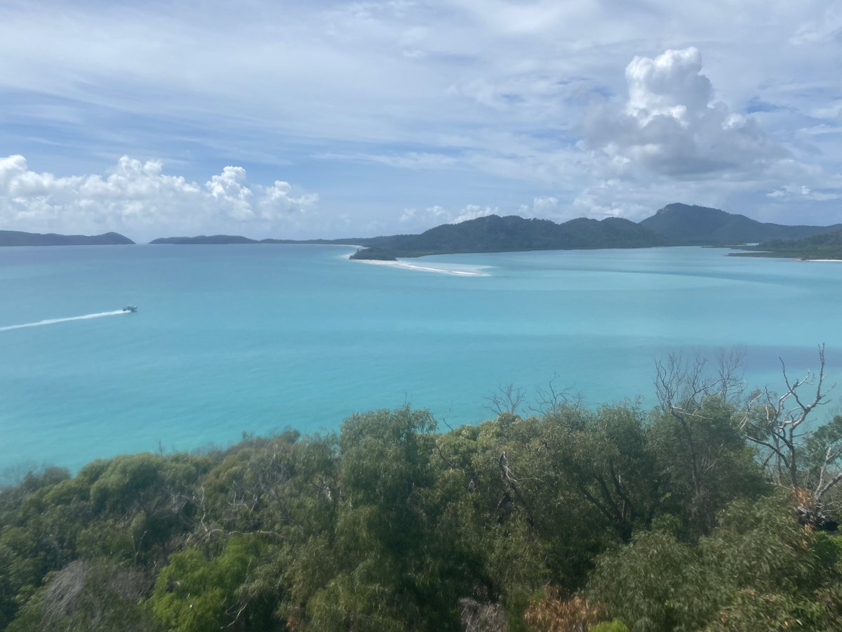 Ray_armstrong92's tweet photo. @GaryUsher_Chef Just been told I no longer have a job apart from that I’m brilliant on the upside I get time to spend with my partner and I get this view (I’m in Australia) #fuckcovid19 #jobless https://t.co/8ZEhW8DzCG