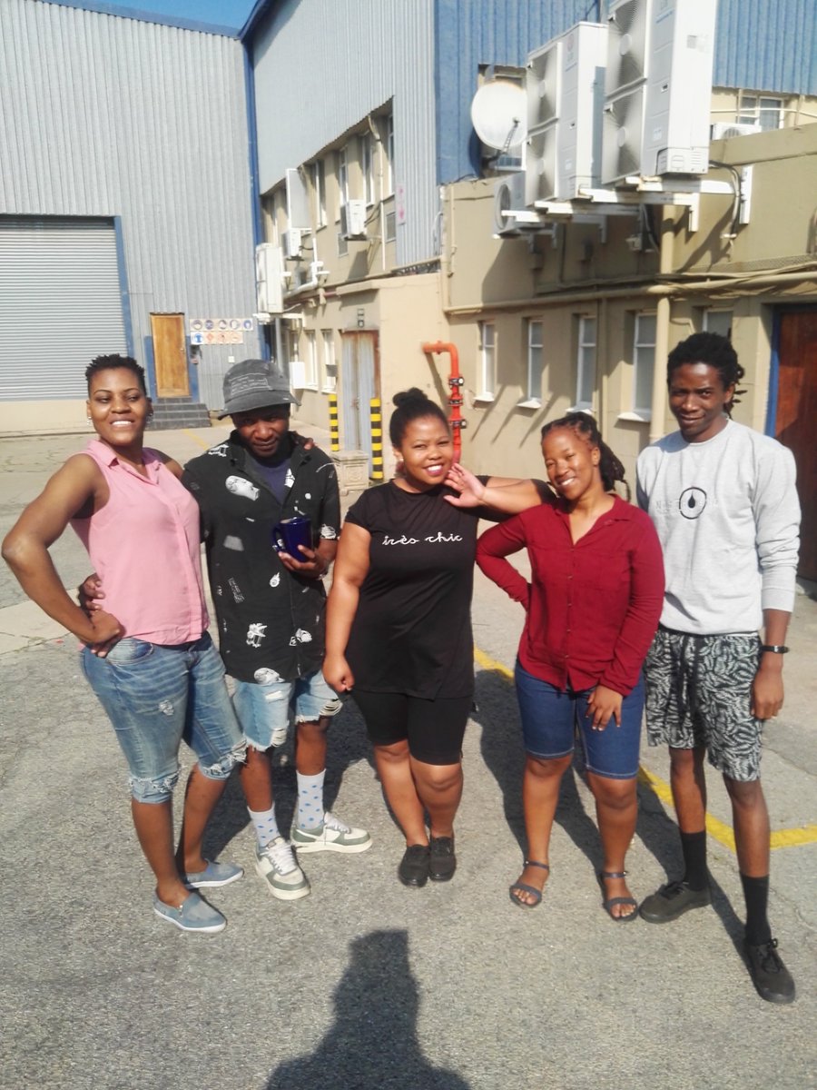 GustaRanKing's tweet photo. everyone in my department tagged in.
#HelpPapaRethabile
#ShortieWithPapaRetha https://t.co/gb7InUi3js